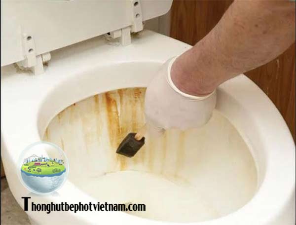 2. Nguyên nhân gây mùi hôi nhà vệ sinh.